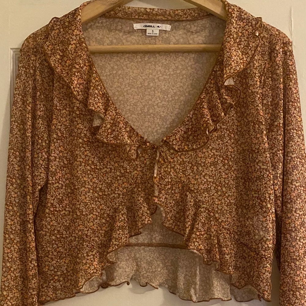 O’Neil - never worn - sheer ruffle floral top